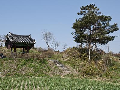 홍종학의 처 창원 황씨 정려 썸네일 이미지